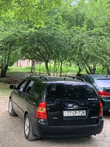 Toyota Corolla 2006, 330,000 km - 1.4 l - Ağdaş
