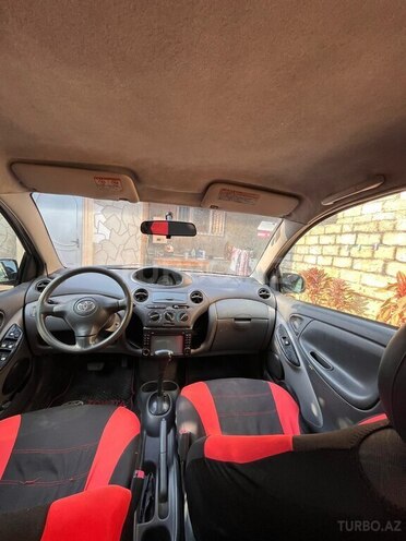 Toyota Vitz 2002, 300,000 km - 1.3 l - Bakı