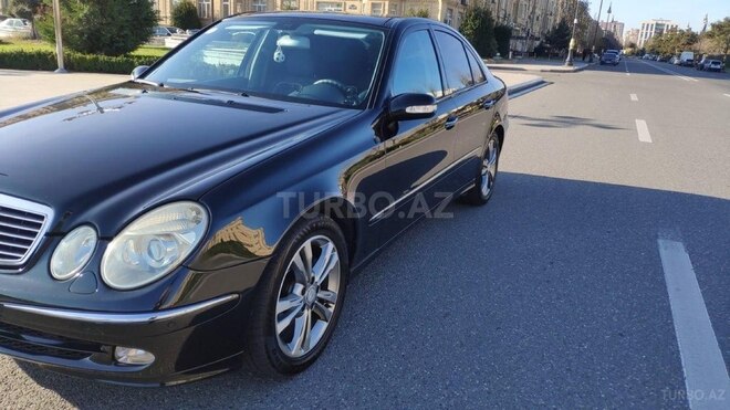 Mercedes E 240 2002, 370,000 km - 2.6 l - Bakı