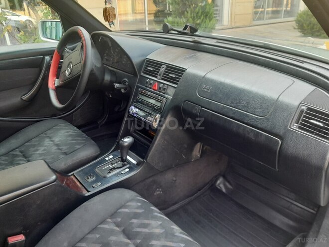 Mercedes C 220 1999, 77,770 km - 2.2 л - Ağcabədi