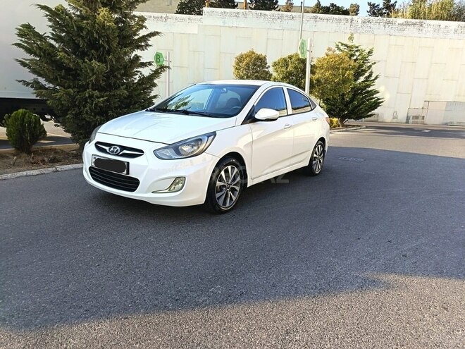 Hyundai Accent 2013, 292,400 km - 1.6 l - Bakı