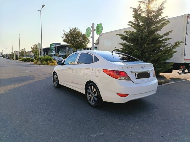 Hyundai Accent 2013, 292,400 km - 1.6 l - Bakı