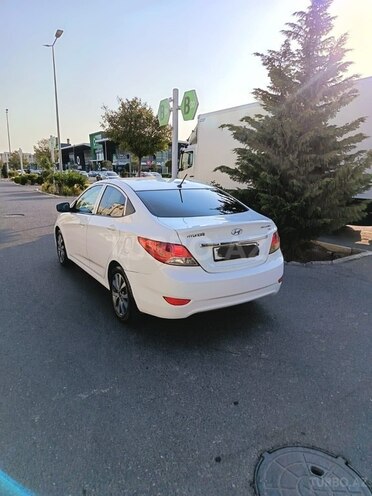 Hyundai Accent 2013, 292,400 km - 1.6 l - Bakı