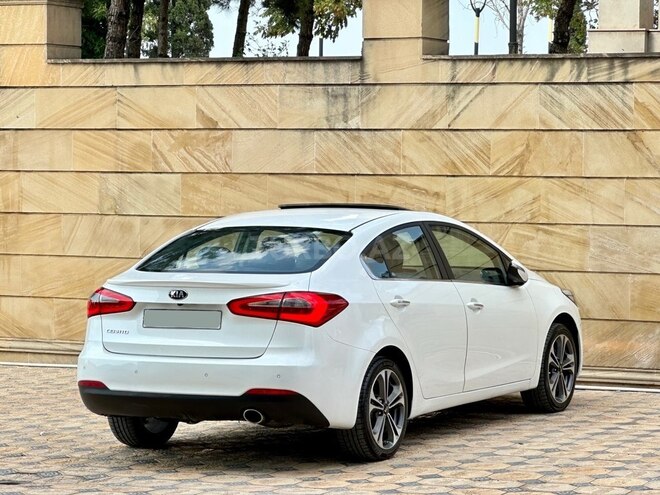 Kia Cerato 2013, 154,325 km - 2.0 l - Gəncə