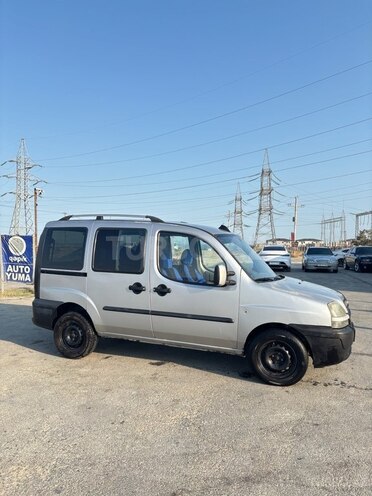 Fiat Doblo 2003, 260,000 km - 1.9 l - Bakı