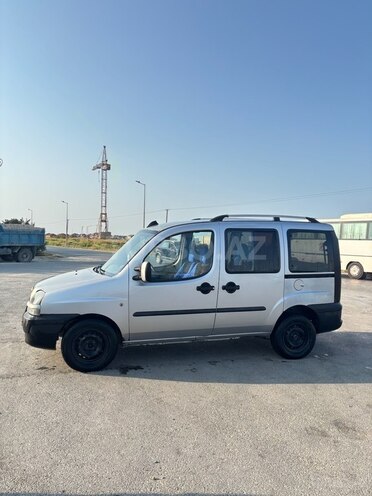 Fiat Doblo 2003, 260,000 km - 1.9 l - Bakı