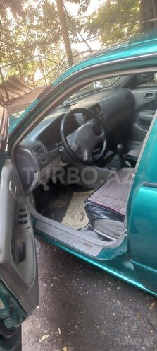 Toyota Corolla 1999, 400,000 km - 1.6 l - Bakı