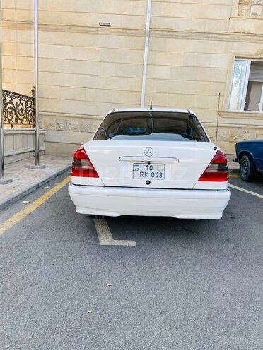 Mercedes C 220 1994, 420,000 km - 2.2 l - Qəbələ