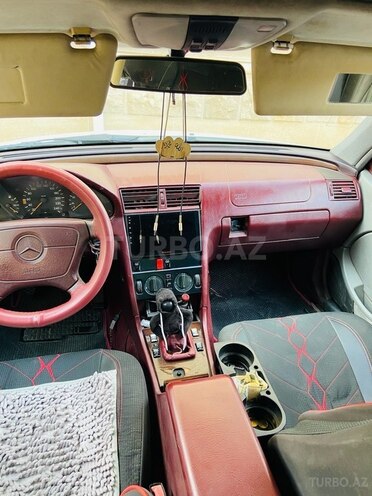 Mercedes C 220 1994, 420,000 km - 2.2 l - Qəbələ