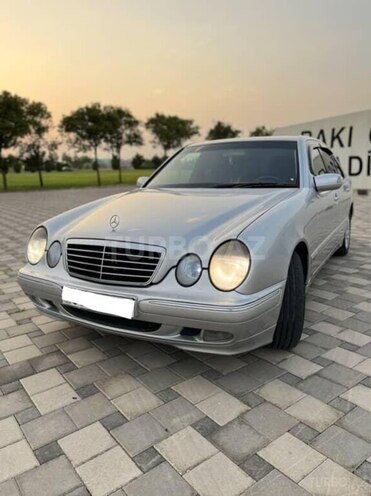 Mercedes E 220 2001, 599,000 km - 2.2 л - Bakı