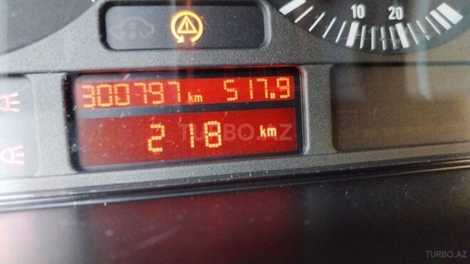BMW 520 1999, 498,000 km - 2.0 l - Sumqayıt