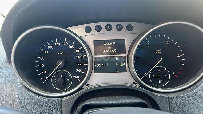 Mercedes ML 300 4MATIC 2010, 307,000 km - 3.0 l - Bakı