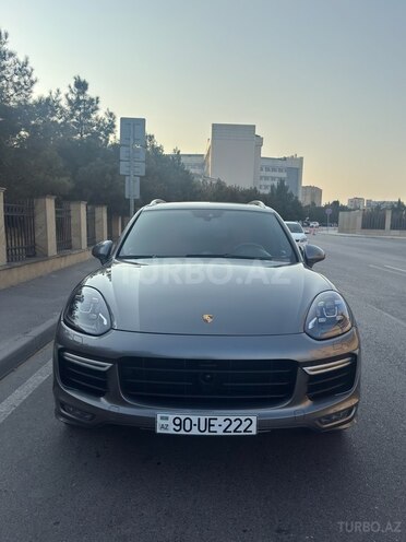 Porsche Cayenne Turbo 2016, 99,065 km - 4.8 л - Bakı