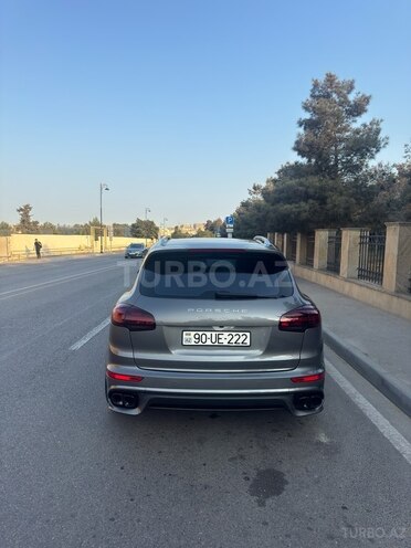 Porsche Cayenne Turbo 2016, 99,065 km - 4.8 л - Bakı