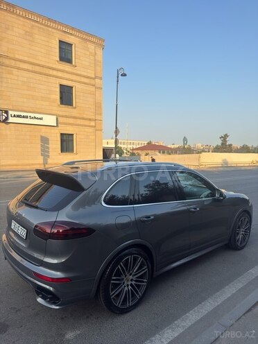 Porsche Cayenne Turbo 2016, 99,065 km - 4.8 л - Bakı