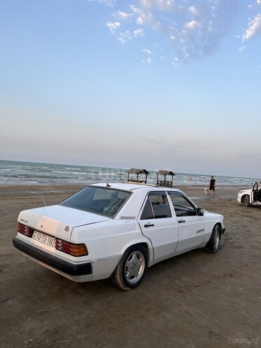 Mercedes 190 1991, 360,000 km - 2.0 л - Sumqayıt