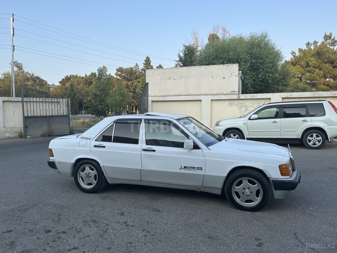 Mercedes 190 1991, 360,000 km - 2.0 л - Sumqayıt