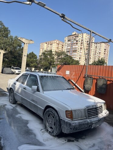 Mercedes 190 1991, 360,000 km - 2.0 л - Sumqayıt