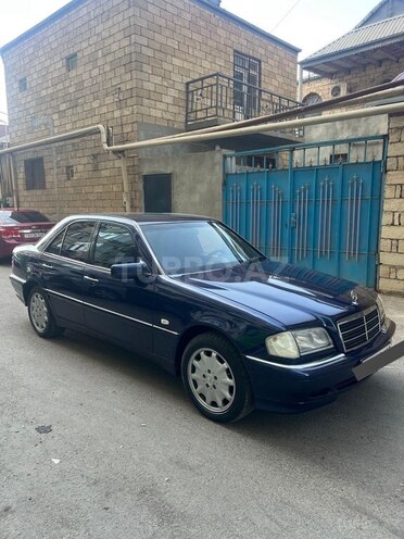 Mercedes C 200 1999, 358,500 km - 2.0 l - Bakı