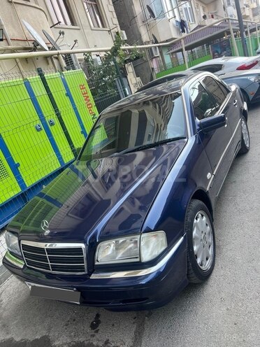 Mercedes C 200 1999, 358,500 km - 2.0 l - Bakı