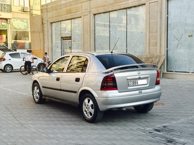 Opel Astra 2000, 276,000 km - 1.6 л - Bakı