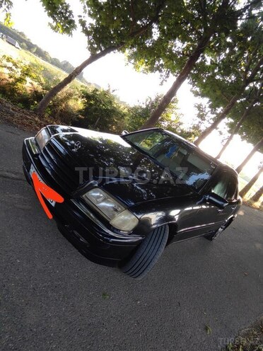 Mercedes C 230 1997, 571,964 km - 2.3 l - Masallı