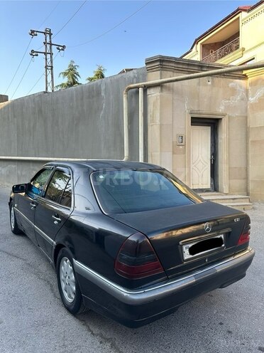 Mercedes C 220 1999, 450,000 km - 2.2 l - Bakı