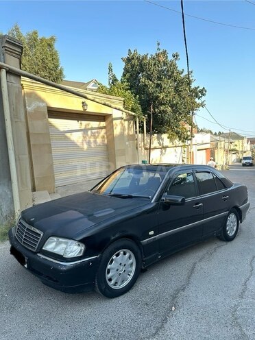 Mercedes C 220 1999, 450,000 km - 2.2 l - Bakı