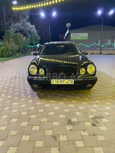 Mercedes E 240 1998, 326,321 km - 2.4 l - Şirvan