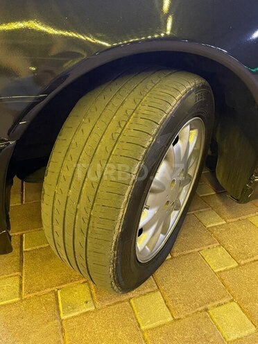 Mercedes E 240 1998, 326,321 km - 2.4 l - Şirvan