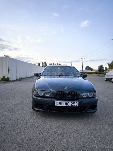 BMW 528 1996, 500,000 km - 2.8 l - Astara