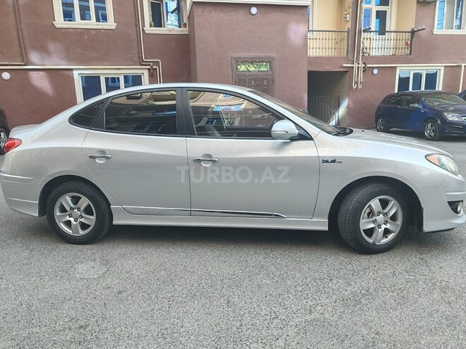 Hyundai Avante 2009, 236,000 km - 1.6 л - Bakı