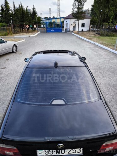 BMW 528 1996, 500,000 km - 2.8 l - Astara