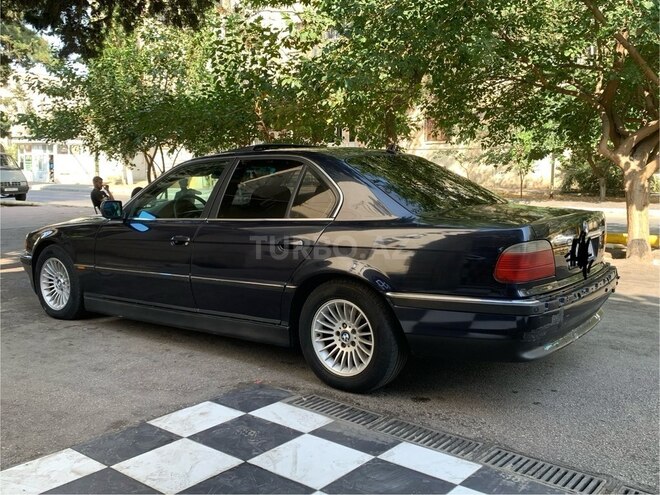 BMW 728 1999, 389,000 km - 2.8 l - Bakı