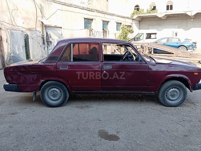 LADA (VAZ) 2107 2001, 200,000 km - 1.6 л - Sabirabad