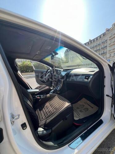 Hyundai Elantra 2011, 228,500 km - 1.8 л - Bakı