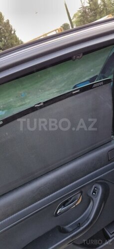 BMW 528 1996, 500,000 km - 2.8 l - Astara