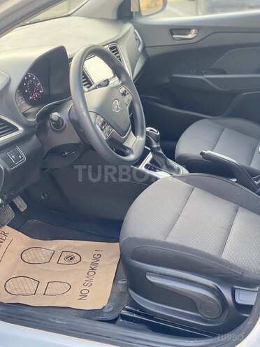 Hyundai Accent 2019, 150,000 km - 1.6 l - Bakı