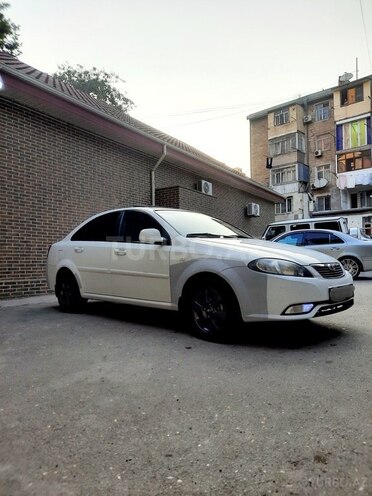Daewoo Gentra 2013, 280,000 km - 1.5 l - Bakı