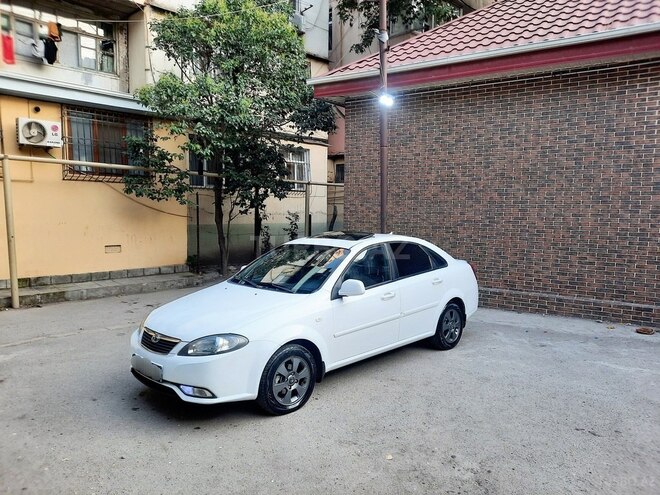Daewoo Gentra 2013, 280,000 km - 1.5 l - Bakı