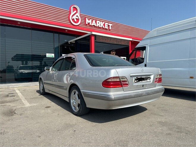 Mercedes E 220 1999, 250,000 km - 2.2 l - Goranboy