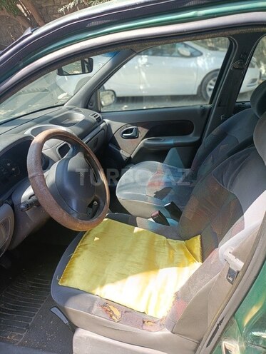 Renault Clio 1999, 133,236 km - 1.6 l - Bakı