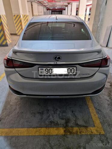 Lexus ES 300h 2020, 51,000 km - 2.5 l - Bakı