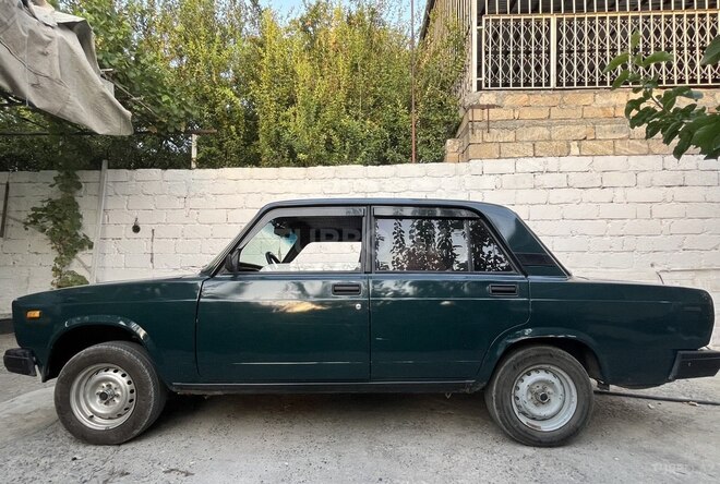 LADA (VAZ) 2107 1997, 200,000 km - 1.5 l - Yevlax