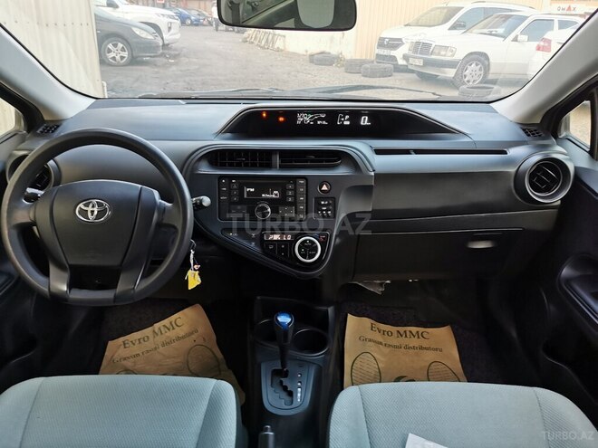 Toyota Aqua 2017, 78,000 km - 1.5 l - Bakı