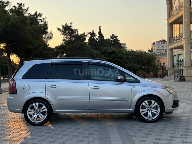 Opel Zafira 2006, 342,325 km - 2.2 l - Bakı