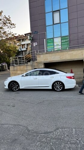 Hyundai Grandeur 2015, 192,000 km - 2.2 л - Bakı