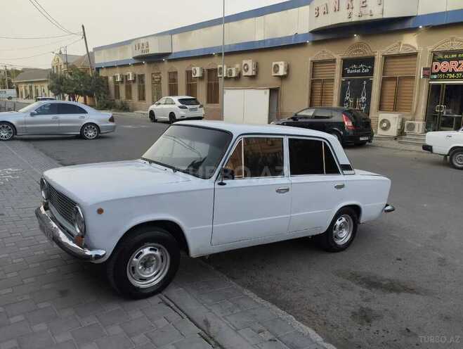 LADA (VAZ) 21011 1980, 96,352 km - 1.3 л - Salyan