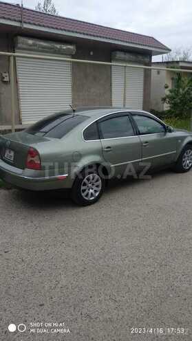 Volkswagen Passat 2001, 300,000 km - 1.8 l - Şirvan