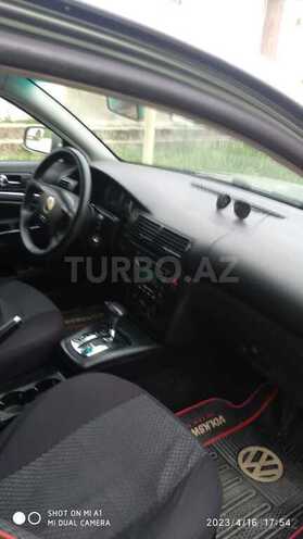 Volkswagen Passat 2001, 300,000 km - 1.8 l - Şirvan